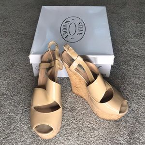 3/$20 DEAL Steven Madden Wheatley Blush Wedge